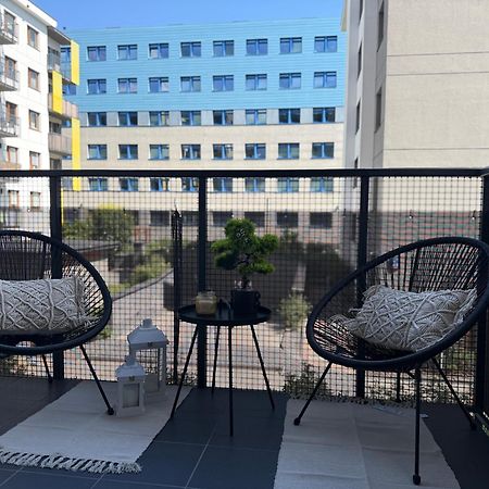 Modern Apartment Near To The Chopin'S Airport Cybernetyki 2A Varsavia Esterno foto