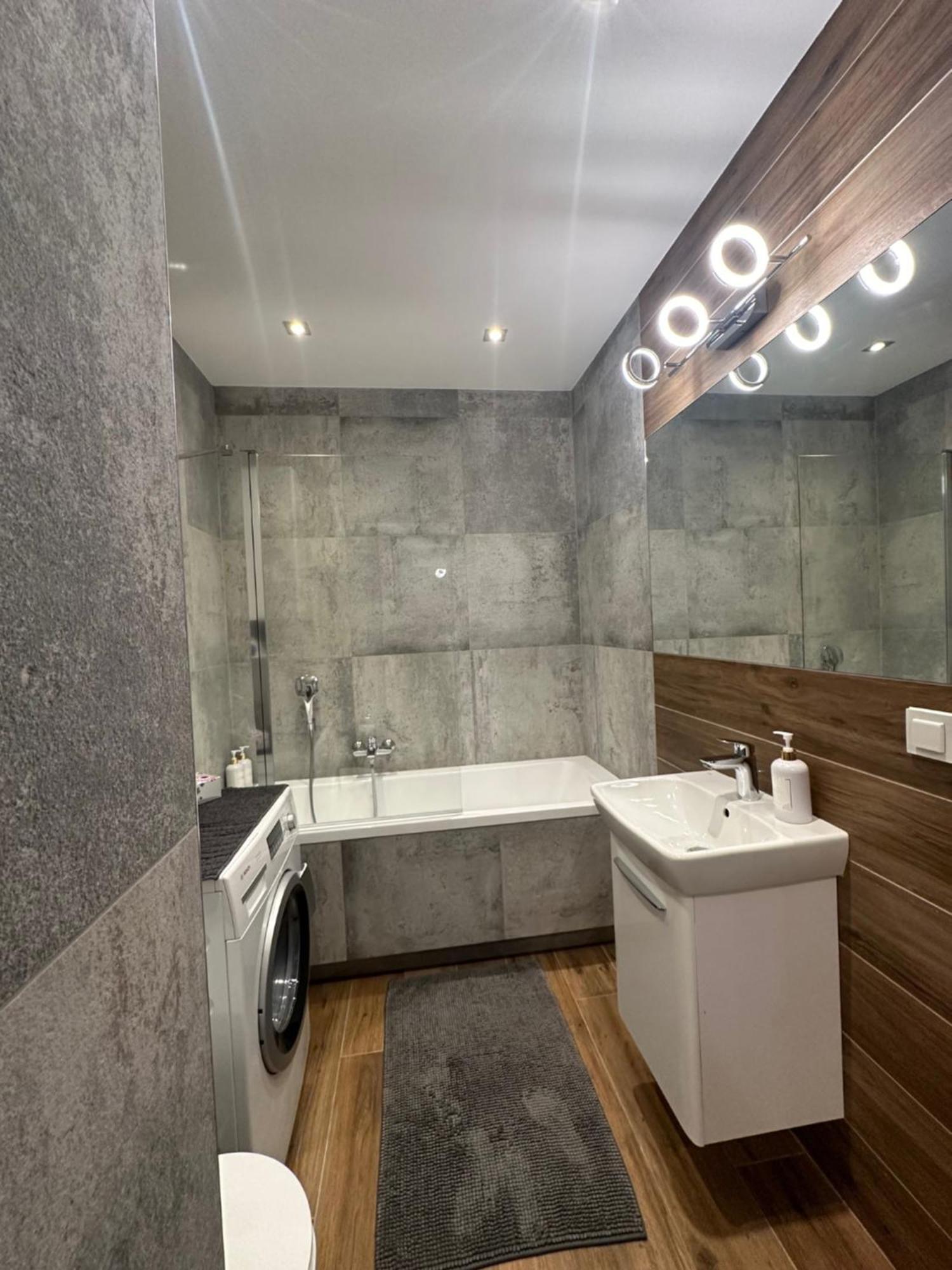 Modern Apartment Near To The Chopin'S Airport Cybernetyki 2A Varsavia Esterno foto