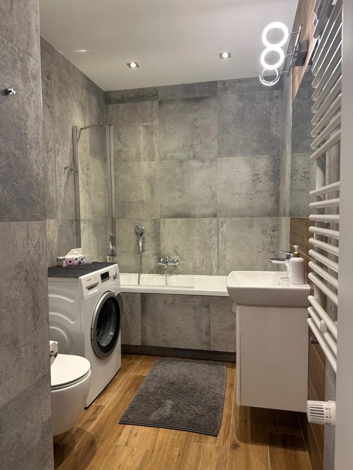 Modern Apartment Near To The Chopin'S Airport Cybernetyki 2A Varsavia Esterno foto
